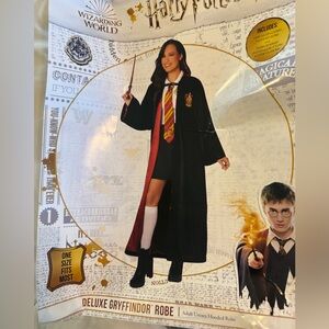 Harry Potter Deluxe Gryffindor Robe costume